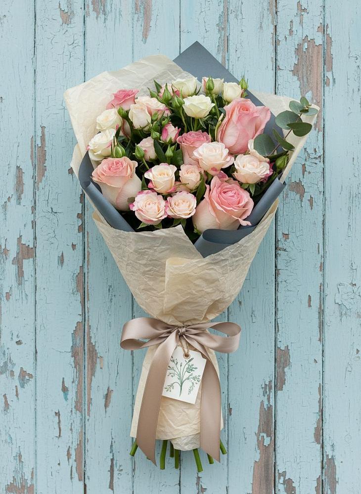 Букет цветов из: Розы в Мишеронский