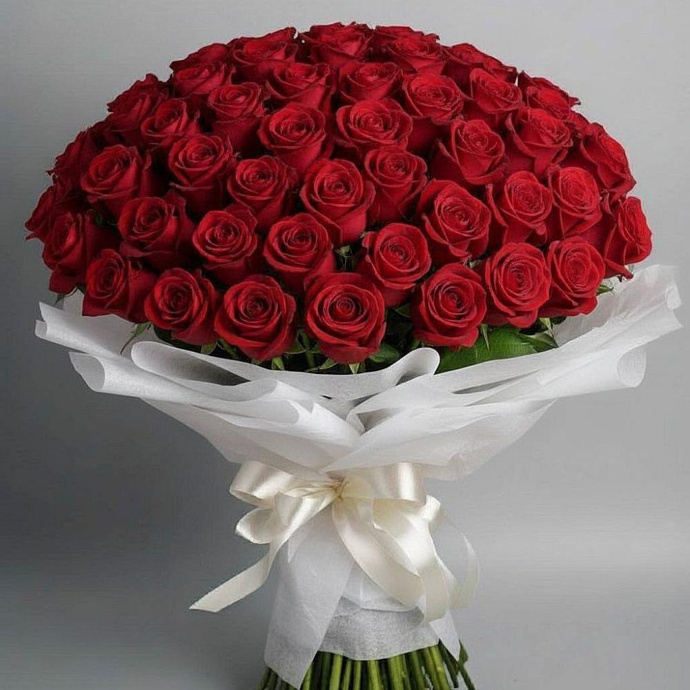 Букет 101 Красная роза Блэк Мэджик в Мишеронский