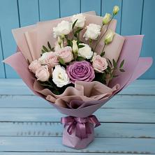 Букет цветов из:  Розы и Лизиантусы в Мишеронский