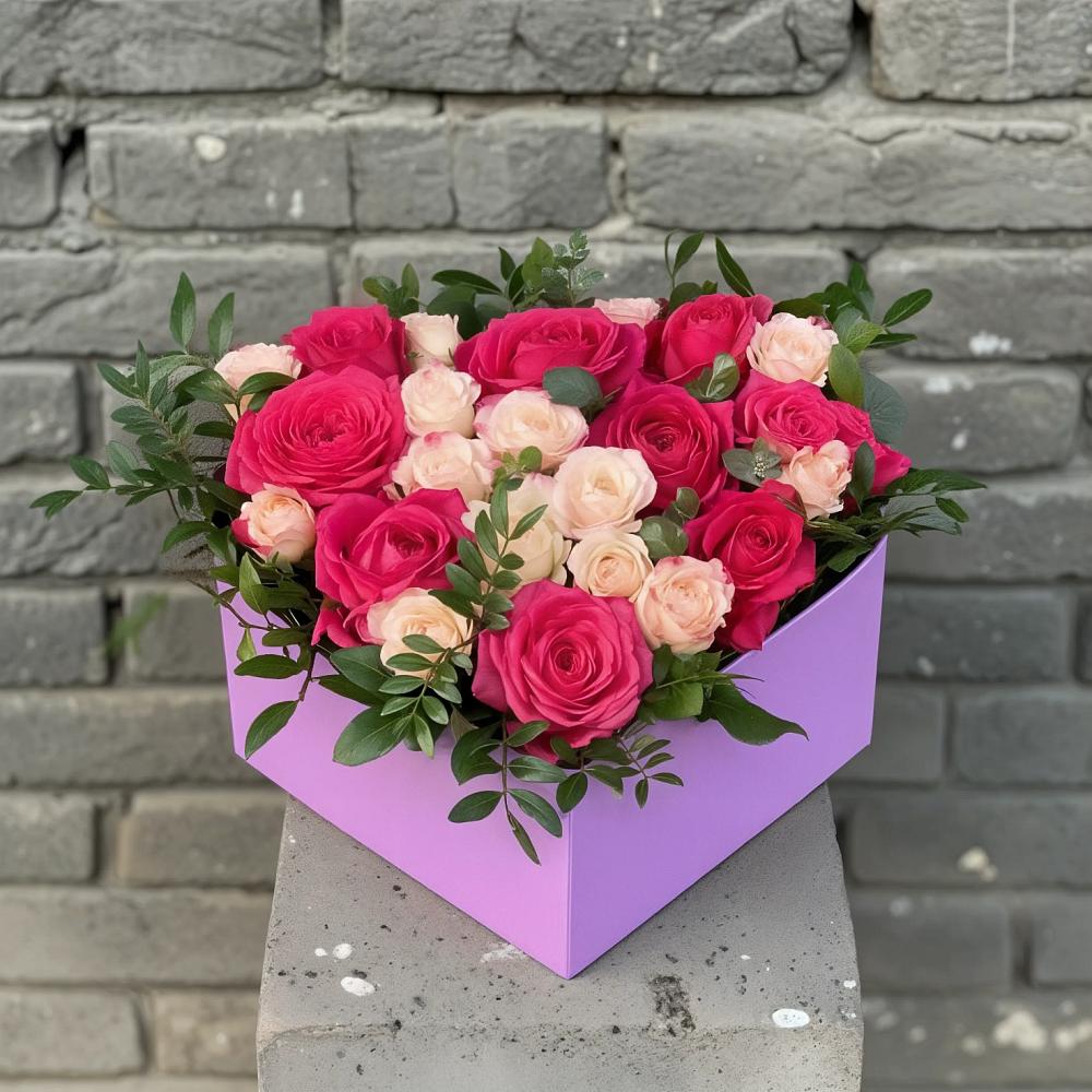 Цветочная композиция из Розы в коробке в Мишеронский
