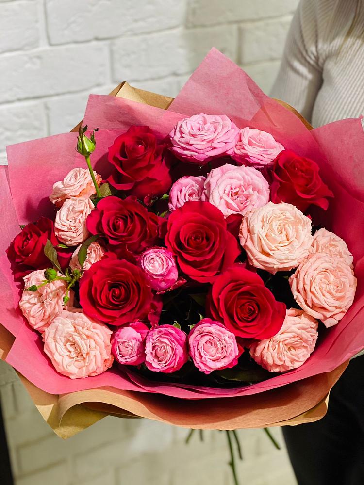 Букет цветов из: Розы в Мишеронский