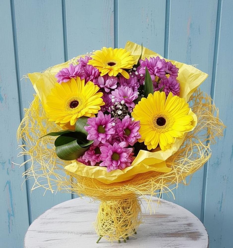 Букет цветов из: Хризантемы и Герберы в Мишеронский