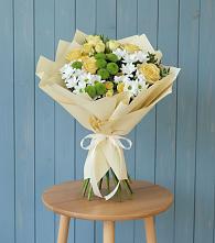 Букет цветов из:  Хризантемы и Розы в Мишеронский