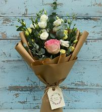 Букет цветов из:  Розы и Лизиантусы #REPLACE_PRED# Мишеронский