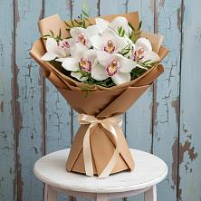 Букет цветов из:  Орхидеи и Розы в Мишеронский