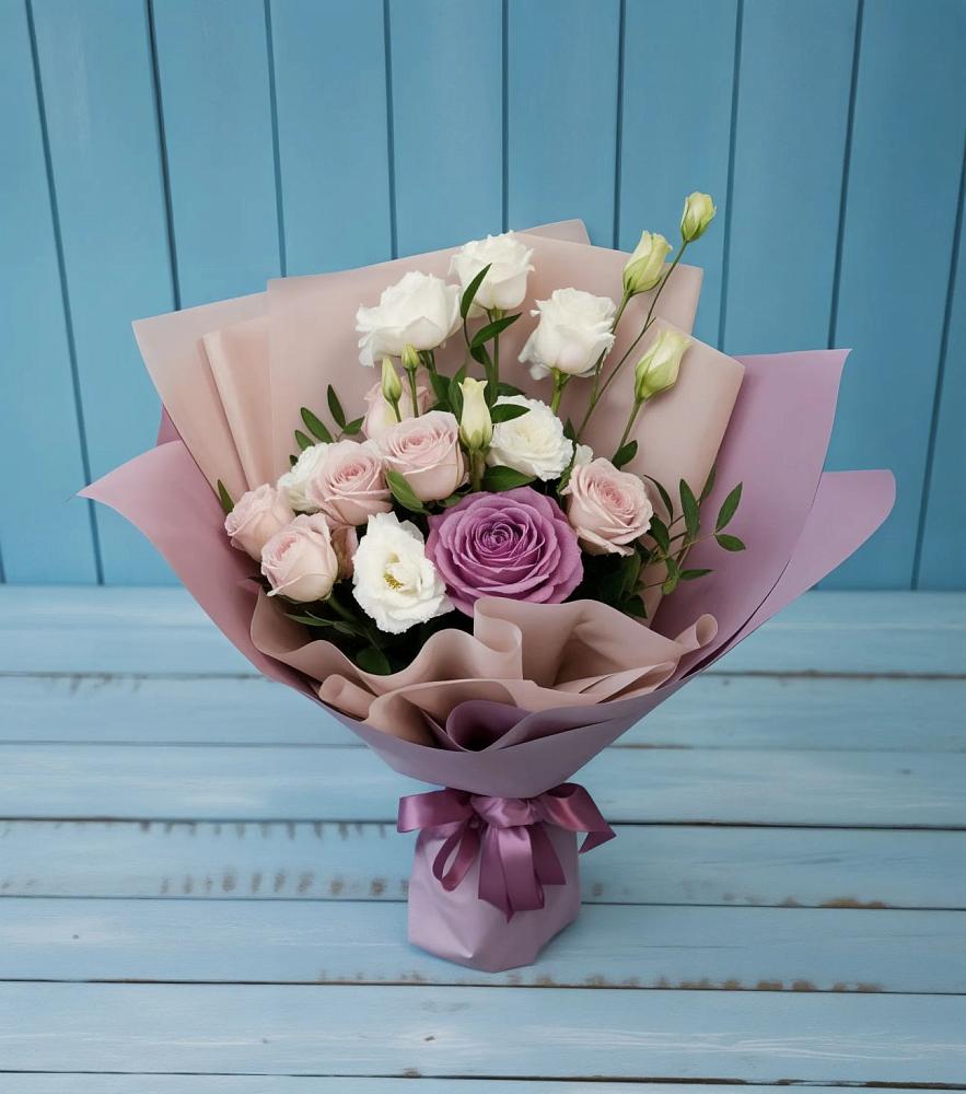 Букет цветов из: Розы и Лизиантусы в Мишеронский